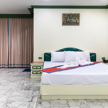 75 Paradise Lane Managed By Loft Group Bangkok Ngoại thất bức ảnh